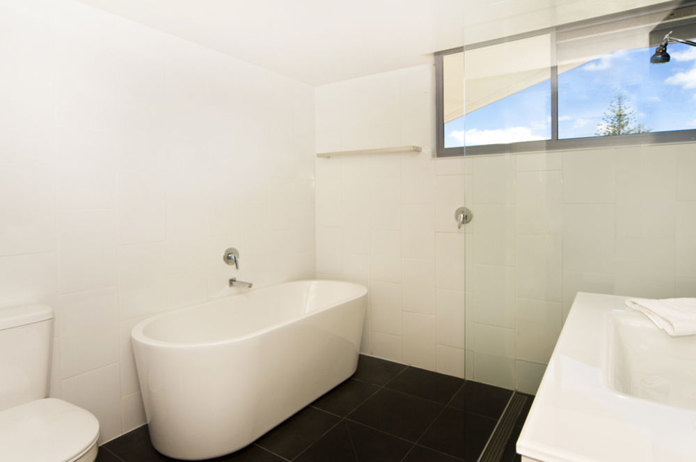 Oceanside Resort - Absolute Beachfront Apartments Gold Coast Esterno foto